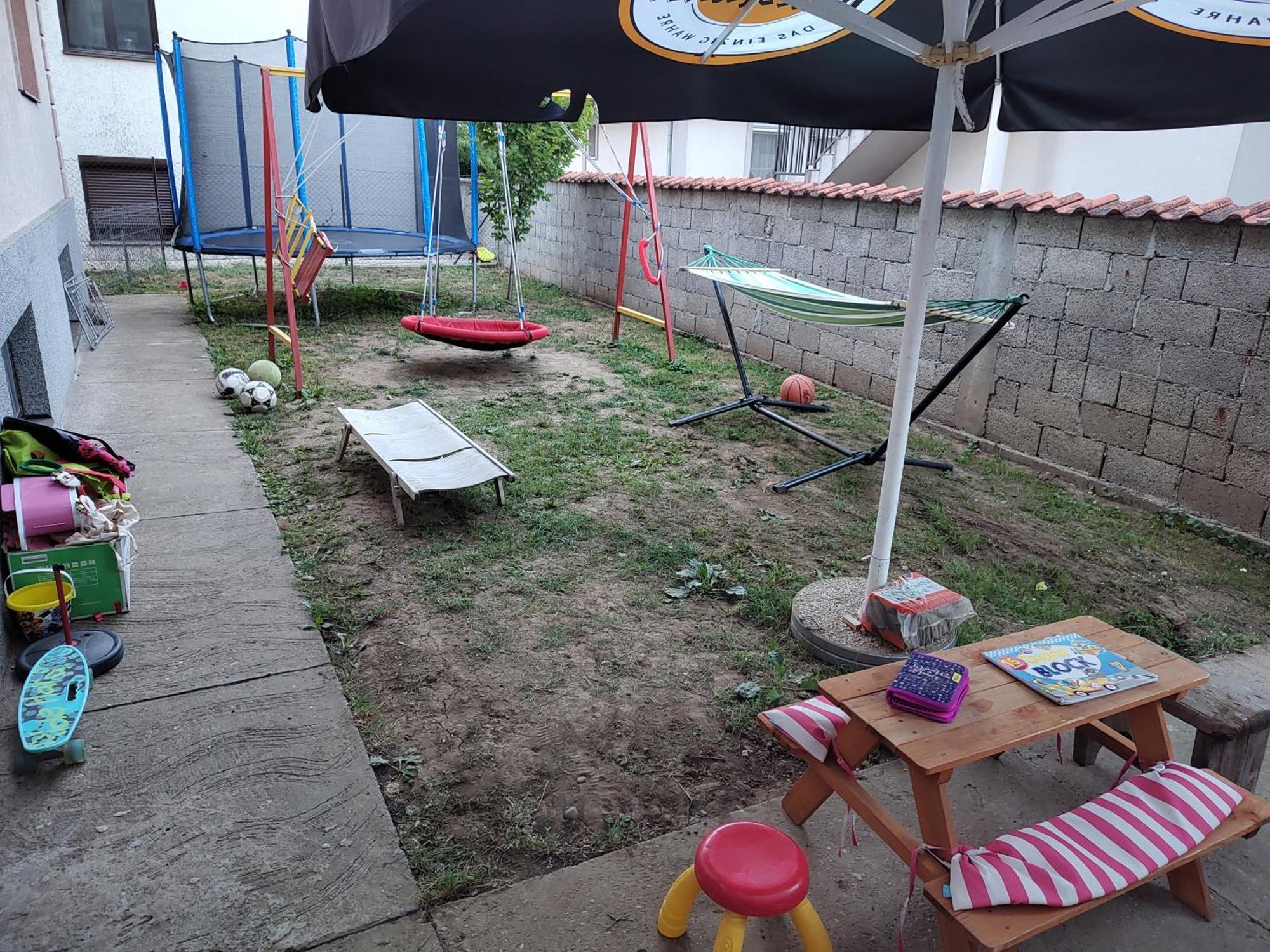 Apartman Anastasija Surčin エクステリア 写真