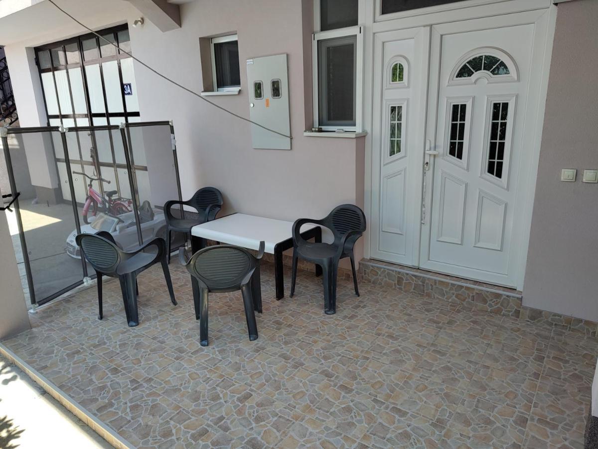 Apartman Anastasija Surčin エクステリア 写真